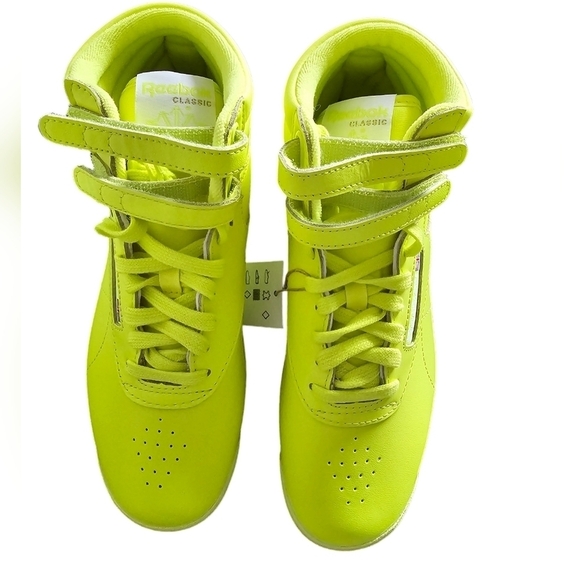 Reebok classic freestyle women's high top snicker. Soacye (neon) color 7,5 New - Picture 2 of 5
